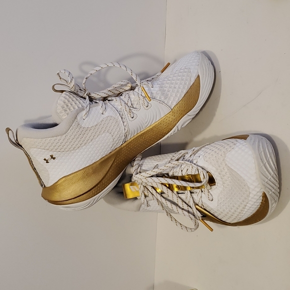 Under Armour UA Embiid Basketball Shoes White Gold Mens Size